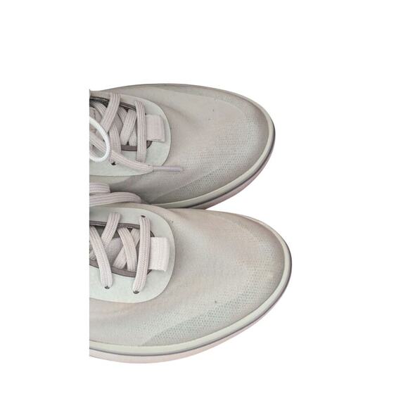 Bala Twelves 12 Womens Size 6 Nursing Shoes Gray Silver Comfort Sneakers - Picture 7 of 8